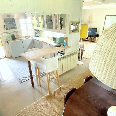וילה Spacious In With Private Pool